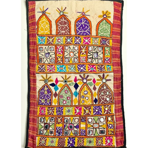 Indian embroidered 'saddlebag'