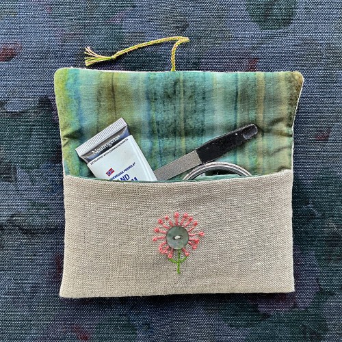 brown hound pouch open